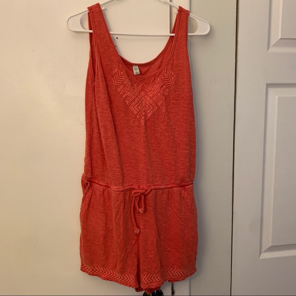 Lucky Brand Lucky Lotus orange shorts romper, size L